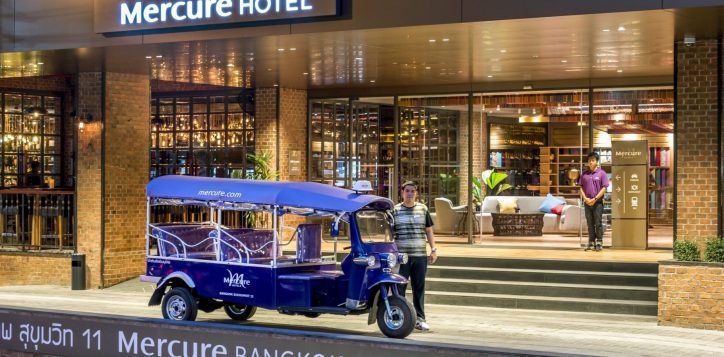 mercure-bangkok-sukhumvit-11-tuk-tuk-service-2-2