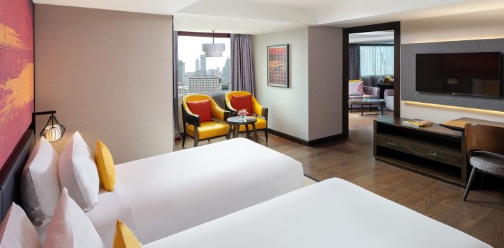 deluxe-twin-beds-connecting-2