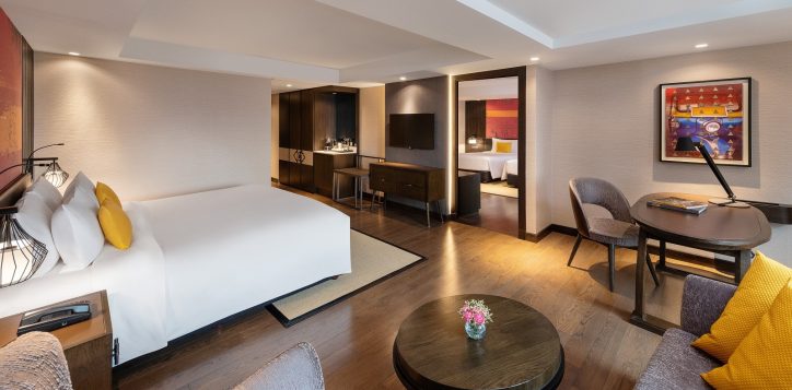 privilege-king-bed-room-connecting-2